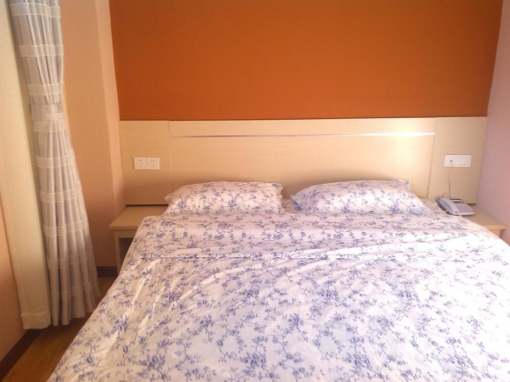Xiaohaixing Express Hotel Янтай Екстериор снимка