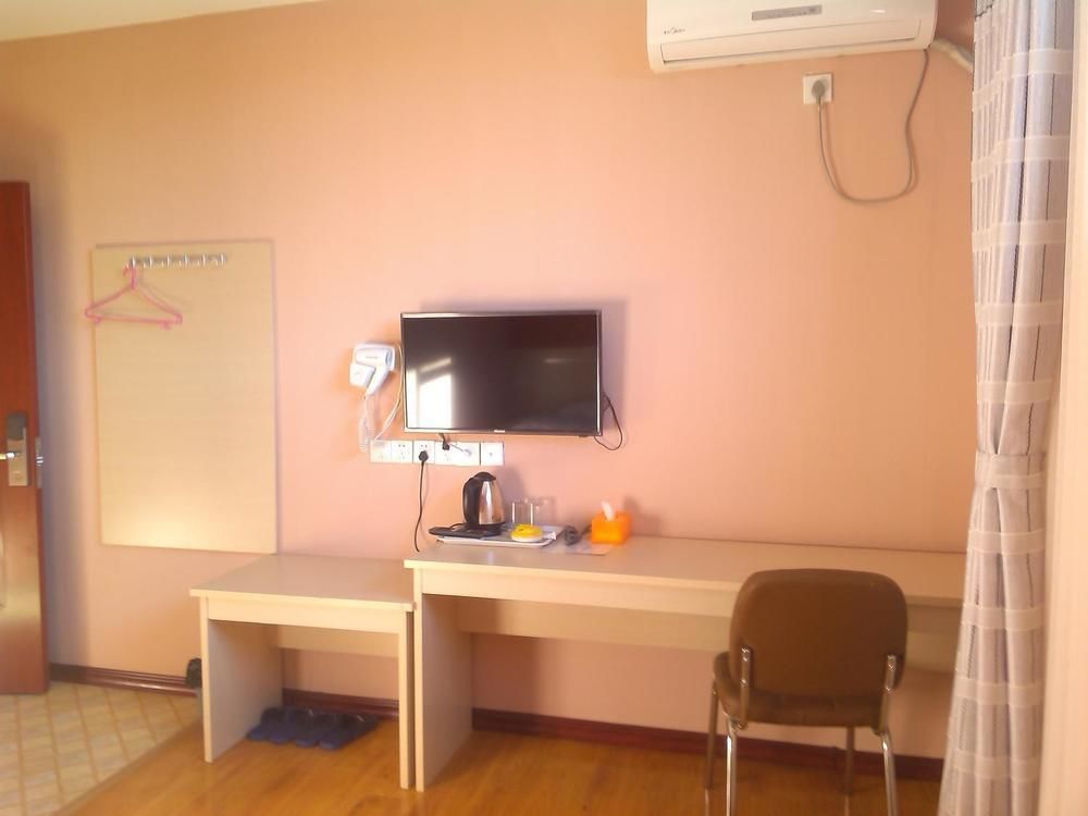 Xiaohaixing Express Hotel Янтай Екстериор снимка