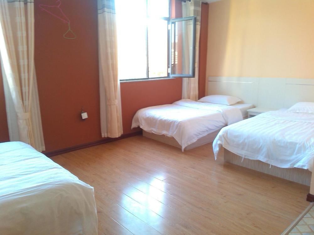 Xiaohaixing Express Hotel Янтай Екстериор снимка