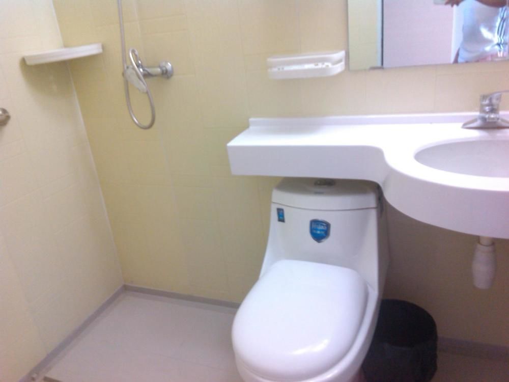 Xiaohaixing Express Hotel Янтай Екстериор снимка